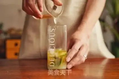 Make Pop lemon tea step 5