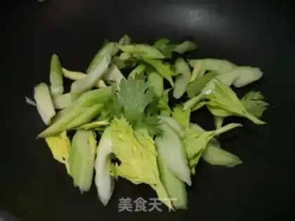 Make Celtic fried fragrance step 3
