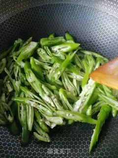 Make Chili fried meat step 4