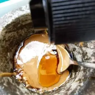 Make Garlic soy sauce step 6