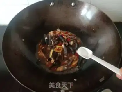 Make Spicy chicken claws step 8