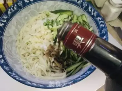 Make The cucumber