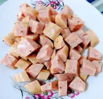 Make Eggs, tofu sausage soup step 2