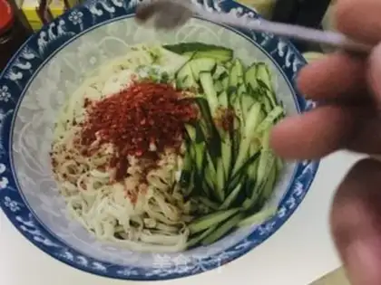 Make The cucumber