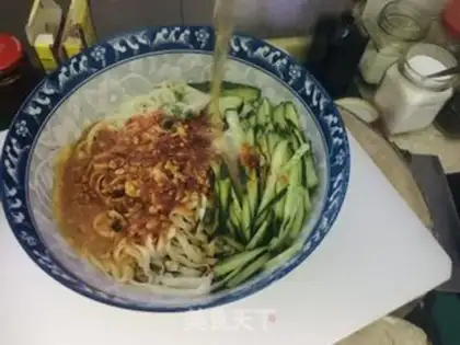 Make The cucumber