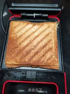 Make Cheese and heartbread step 4