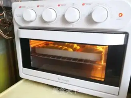 Make Caramel rolls step 8