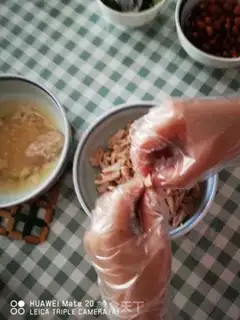 Make The cold hand tore the chicken step 2