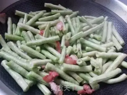Make Meat loafed beans step 1