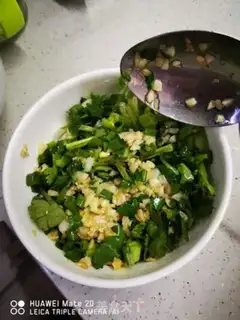 Make The cold hand tore the chicken step 7