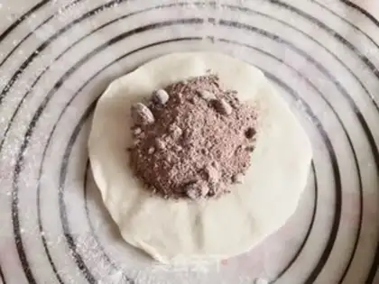 Make Red sugar bag step 6