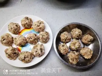 Make Tombo meatballs step 3