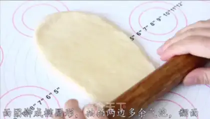 Make caterpillar bread step 13