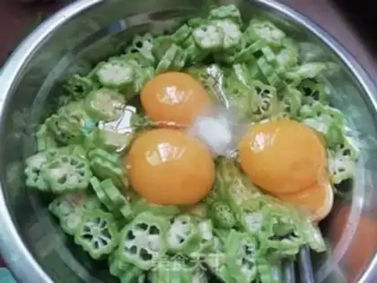 Make ♪ Quake eggs ♪ step 2