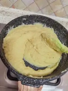 Make Green bean cake step 5