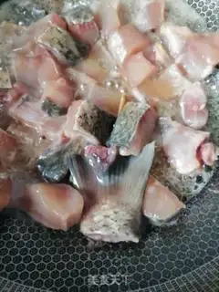 Make Red-burned fish step 2