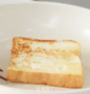 Make A cabbage egg sandwich step 5