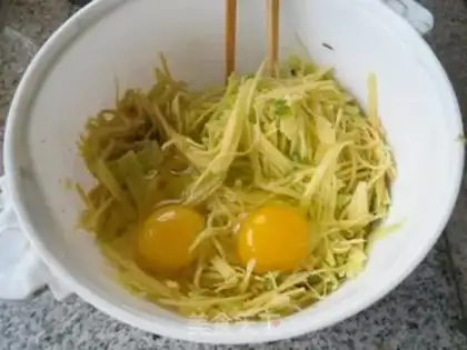 Make A pickle eggcake step 3