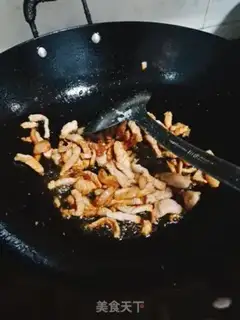 Make Celery fried meat step 3