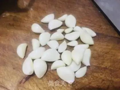Make Garlic spicy, roasted stork step 0