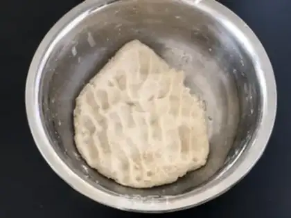 Make Shrimp omelet egg pie step 3