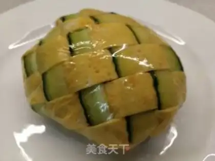 Make Pineapple egg fried rice step 4