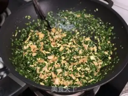 Make Shrimp omelet egg pie step 6