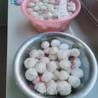 Make I used to pick up garlic step 1