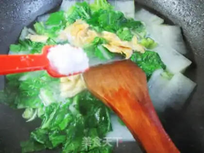 Make Eggs, cabbage, tofu soup step 6