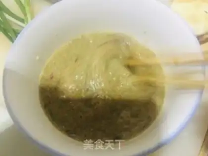 Make Egg fried fish seeds step 1