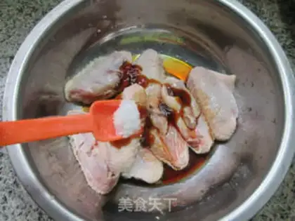 Make In the greasy wings step 7