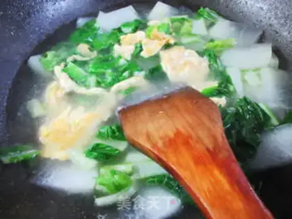 Make Eggs, cabbage, tofu soup step 8
