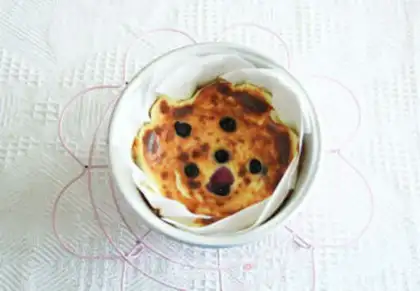 Make Blueberry yogurt cake step 6
