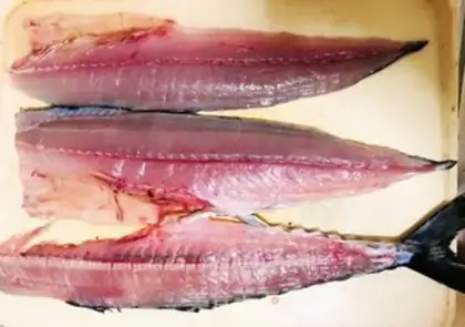 Make A fish dumpling step 1