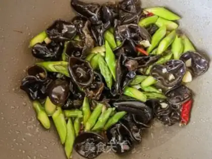 Make Onion mollusks step 9