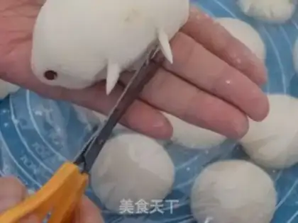 Make The hedgehog and the mouse step 8