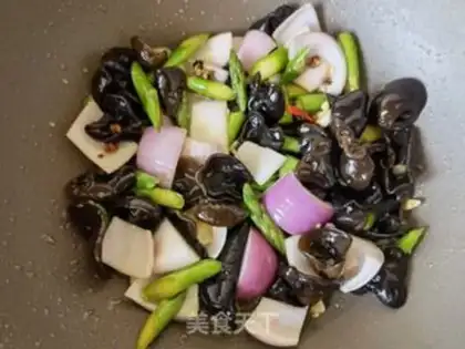 Make Onion mollusks step 11
