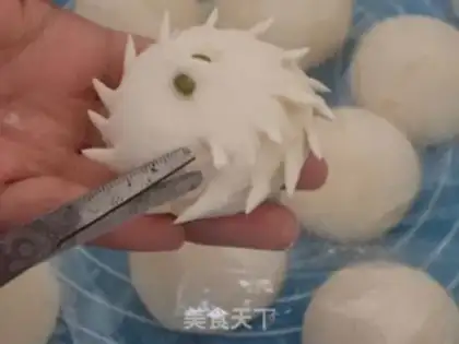 Make The hedgehog and the mouse step 12