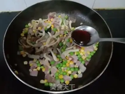 Make Plum mushrooms, corn beans step 4