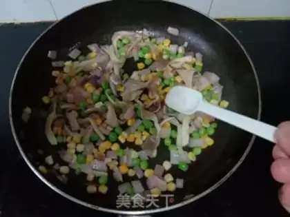 Make Plum mushrooms, corn beans step 5