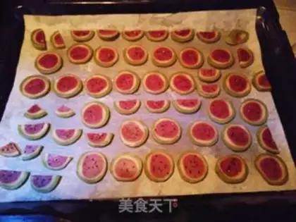 Make Watermelon cookies step 8