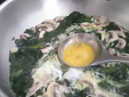 Make Snack of spinach egg soup step 5