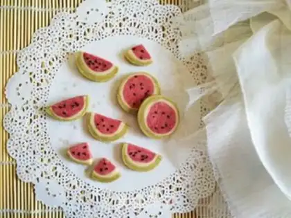 Make Watermelon cookies step 9