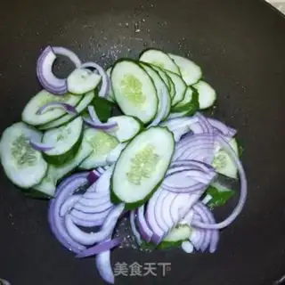 Make Eggs made from cucumbers step 5