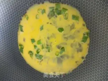 Make Egg rolls step 4
