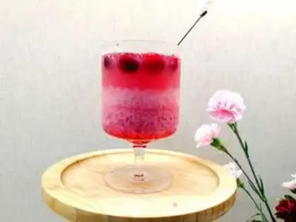 Make The cranberry juice bubbles step 6