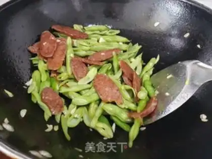 Make Four seasons of beans and sausage step 6