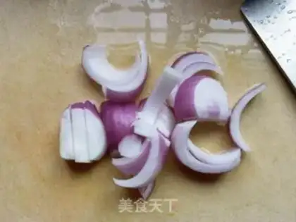 Make Onion wooded eggskin step 1