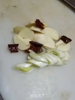 Make The shrimp meets the broccoli step 5
