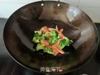Make ♪ West blue flowers for ham and sausage ♪ step 8